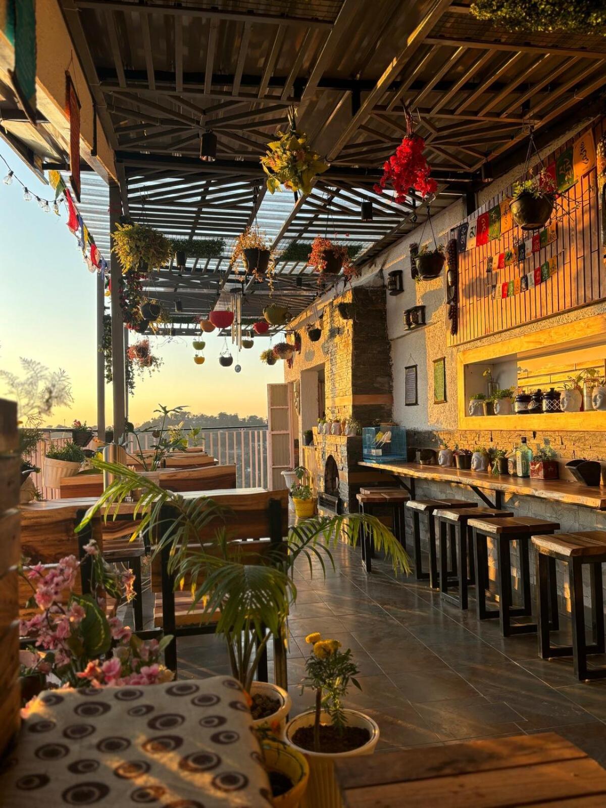 Lord Krishna Boutique Stay Dharamshala Ngoại thất bức ảnh